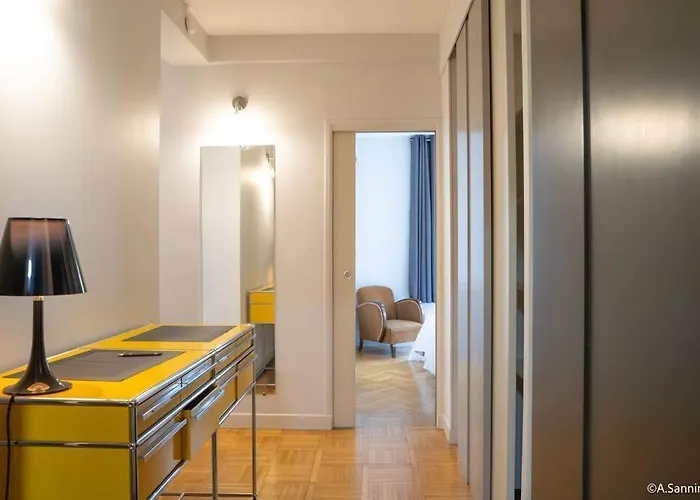 Moderne 2 Pieces En Plein Paris Au Bord De Seine